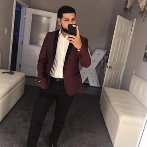 Meet your Posher, Hugo